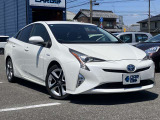 プリウス 1.8 S ツーリングセレクション 純正ナビ・衝突軽減ブレーキシステム・横滑