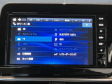 日産純正メモリーナビゲーションです♪目的地まで案内するナビゲーション機能の他にフルセグ画質で楽しめるTVやBluetooth Audioなど多彩な機能が満載で運転を快適にサポートしてくれます☆