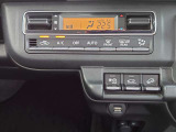 【オートエアコン】これなら車内温度を一定に保ちやすく過ごしやすいです。