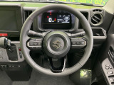 【純正革巻きステアリング】上質な革を使用することで、手にしっかり馴染みとても運転しやすいハンドルです♪