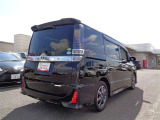 当店の車は全台、1年間走行距離無制限の保証付きで購入後も安心です。保証期間中は全国のトヨタディーラーで保証修理が可能です。