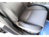 ★運転席座面★目立つ使用感は殆どございません★クリーニング済★