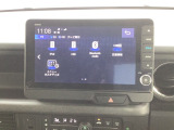 ナビゲーションは純正9インチコネクトナビ(LXU-242NBi)を装着しております。AM、FM、CD、DVD再生、Bluetooth、音楽録音再生、フルセグTVがご使用いただけます。
