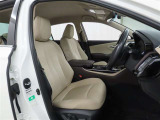 長時間の運転でも疲れにくいシートです。