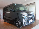 広々とした車内空間に優れた燃費性能。更にデザインも上質で人気のお車です!
