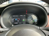 視認性の良いメーターパネル☆カラーディスプレイには運転をサポートするさまざまな情報を表示します☆
