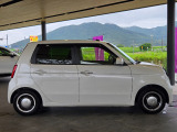 中古車の基本保証(期間は1年間・走行距離は無制限)のホット保証がついております。安心してご購入ください。※中古車保証は車両価格￥400.000-以上からになります。