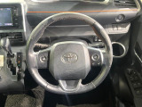 【ステアリングスイッチ】運転中、前方から目線をそらすことなく、オーディオ等の操作が可能な便利機能!安心&快適なドライブを演出してくれます♪