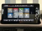 純正スマートナビ付きです!ホンダコネクト対応、フルセグTV視聴、Bluetooth・ミュージックプレーヤー接続可能です!