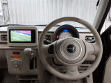運転席に座ると☆こんな感じです♪