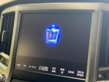 【メーカー純正ナビ】インテリアに溶け込むスタイリッシュな「専用設計」メーカーナビを装備♪視認性や操作性など基本性能にも優れ、より上質なカーライフをお楽しみいただけます。