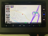 ナビゲーションはフルセグTV対応のGathers純正メモリーナビを搭載しています。Bluetoothオーディオ機能がありますので、スマートフォンなどの音楽も再生できます。