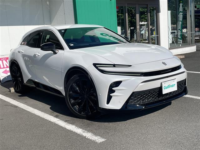 クラウンスポーツ 2.5 Z E-Four 4WD 本革シート