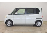 トヨタならではの「3つの安心」をセットにした『トヨタ認定中古車』です。「まるごとクリーニング」「車両検査証明書」「ロングラン保証」付き。