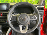 【純正革巻きステアリング】上質な革を使用することで、手にしっかり馴染みとても運転しやすいハンドルです♪