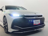 高輝度で点灯速度が速く、しかも消費電力の少ないLEDヘッドライトが装備されています!LEDの明るい光が走行中の視界の確保をサポートして、夜のドライブがより楽しく安全に運転できます♪