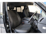 【H30年式/ハイエースワイドバン/ガソリン2.7L4WD/両側小窓付き】フローリング&times;ベッドキッド