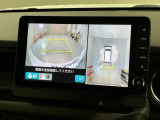 全方位モニターがついています! 車の周囲を360&deg;安全確認できるので、普段の駐車はもちろんの事、縦列駐車や幅寄せの際にも活躍してくれますよ。