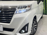 【LEDヘッドライト】悪天候や夜間走行時も良好な視界を確保し安心して運転できる高輝度LEDヘッドライトを装備!点灯速度が早く、消費電力も抑えられています。