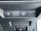 運転席まわりの画像です。