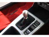 6速MTのお車です♪直感的な操作を楽しむことができます!