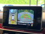 【パノラマモニター】専用のカメラにより、上から見下ろしたような視点で360度クルマの周囲を確認することができます☆死角部分も確認しやすく、狭い場所での切り返しや駐車もスムーズに行えます。