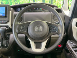 【ステアリングスイッチ】運転中、前方から目線をそらすことなく、オーディオ等の操作が可能な便利機能!安心&快適なドライブを演出してくれます♪