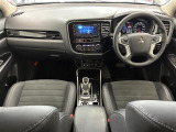 アウトランダーPHEV 2.4 G プラスパッケージ 4WD 4WD 修復歴無し