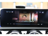 ナビゲーションシステムも多様化して参りました。好きな音楽が好きなメディアで楽しめます。USBインターフェース、Bluetoothなど様々な接続方法に対応しており、楽しいドライビングを演出。