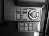 各操作スイッチは使いやすい位置に配置されてます。