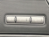【メモリー機能付きパワーシート】ドライバーごとに設定したシート位置を記憶して、ボタン一つで切り替えできる便利な機能!運転する方が複数名いらっしゃるご家庭におすすめです♪