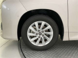 機敏さを引き立てる純正アルミ 205/60 R16 装着!