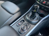 弊社お客様より頂いた下取車やデモカーが在庫の殆どを占めています。車の経歴や整備記録が分かり、ご安心してお車をお選び頂ける正規ディーラーならではのラインナップでございます。