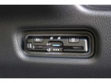 すっきりビルトインされたETC車載器。有料道路をお得にご利用いただけます。