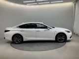 ES 300h Fスポーツ 