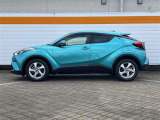 ボディ色はラディアントグリーンメタリックです。  ※弊社では、現車確認・納車時にご来店いただける福島県内在住のお客様、および隣接県のお客様への販売に限らせていただいております。
