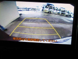 バックモニターで、後方を確認しながら安心して駐車することができます。運転初心者も熟練者も必須の機能です!