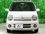 弊社では、全車『修復歴なし』のお車のみ取り扱っております。専任バイヤーによる厳選した仕入れの後、入庫後の車両チェックを行い、ネクステージが認定した高品質な中古車をご提供しております。