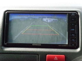 バックカメラ付き♪車庫入れ、バックでの駐車時に後方が見える事での安心感は大きいです☆一度装備したら外せなくなるアイテムです♪