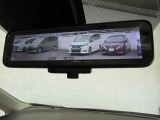 スマートルームミラー★車両後方のカメラ映像をミラー面に移して、いつでもクリアな後方視界を確保します♪