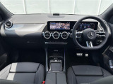GLAクラス GLA200 d 4マチック アーバン スターズ 4WD 4WD 本革シート