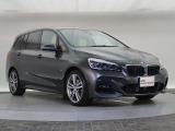 一目で伝わるBMW特有のスポーティーなプロポーションは、BMWの走行性能を生み出すのに欠かせない要因の一つです。細部まで拘りぬいたお車をぜひ一度ご覧ください!