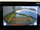 バックガイドモニターで、後方を確認しながら安心して駐車することができます。運転初心者も熟練者も必須の機能ですよ!