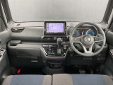 運転席周りの装備がご覧いただけます。展示場では実際にシートに座って確認していただけます。