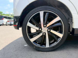 気になるお車がありましたら右の電話番号から直接お店にお問い合わせください。支払方法から車両情報、状態までなんでもご説明させて頂きます。スタッフ一同ご連絡お待ちしております。