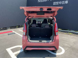 大きく開くリヤハッチ,荷物スペースも確保できます