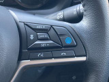 プロパイロット搭載。高速道路でドライバーに代わってアクセル、ブレーキ、ステアリングを自動制御します。