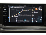 【純正SSDナビ&rdquo;Discover Media&rdquo;】AMFM、ワイドFM対応、Bluetoohオーディオ、ハンズフリーフォンなどの機能付き。
