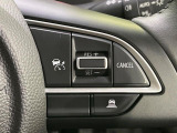 【アダプティブクルーズコントロール】高速道路での長距離走行が楽に!!自動で速度を保つクルーズコントロールが、衝突軽減システムと連携し、前方の車両を感知して車間を保つように速度調節してくれます!!