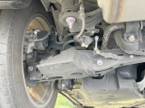 お車を安心してお乗りいただく為には、足回りの定期点検が欠かせません。サービスサポート(有償保証)では無料点検もご提供しており、安心のカーライフをお過ごしいただけるサポート体制が整っています。